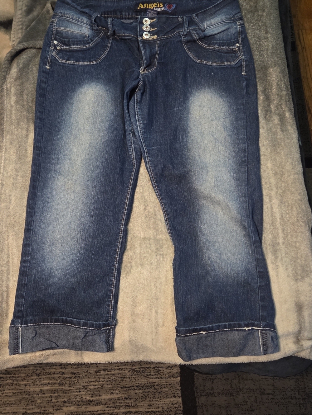 Angels Jeans Women’s Dark Blue Cropped Jeans